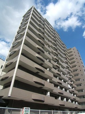 エステートモア天神AXIS