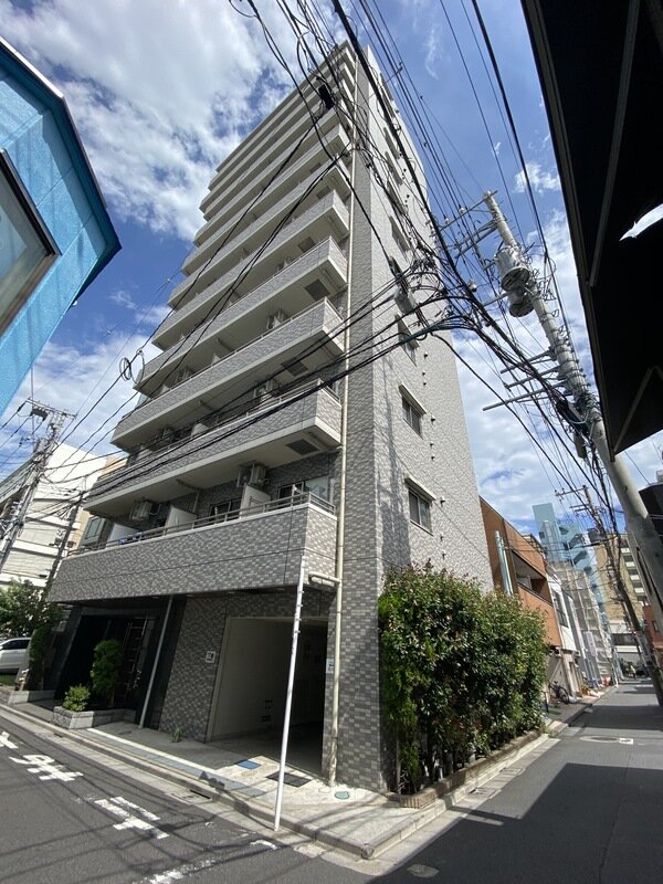 プレール・ドゥーク西大島駅前